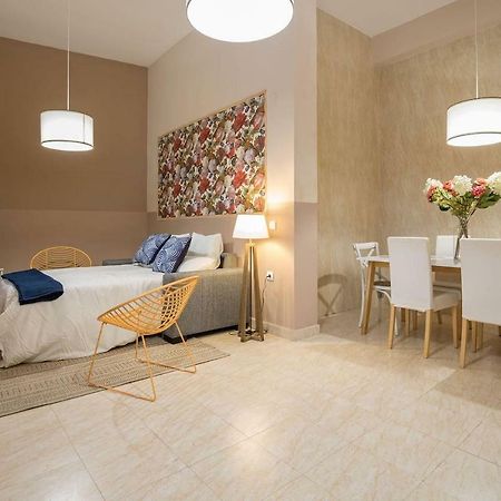 Abades Cathedral Oasis Apartment Seville Exterior photo